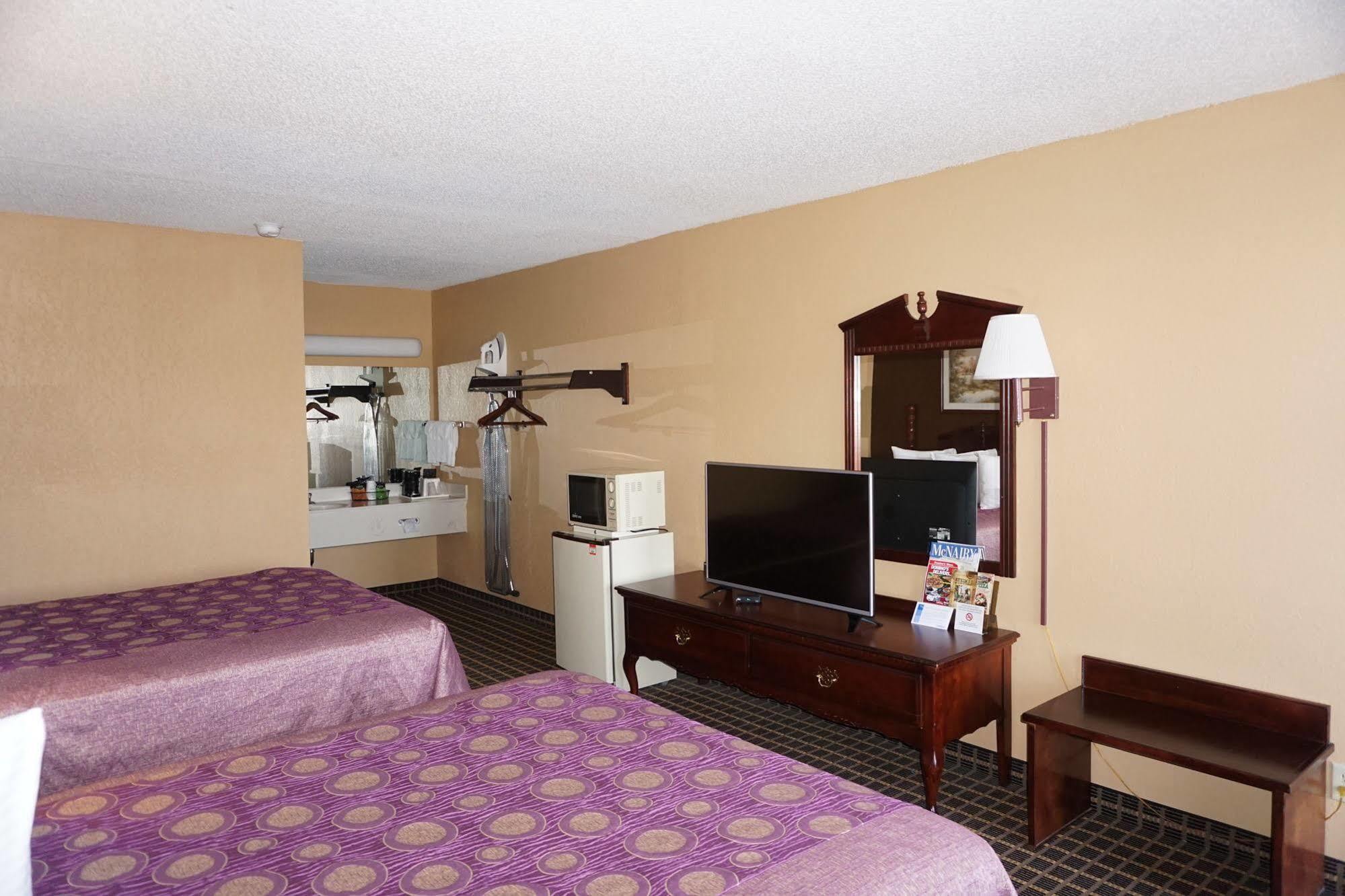 Selmer Star Plus Inn & Suites المظهر الخارجي الصورة