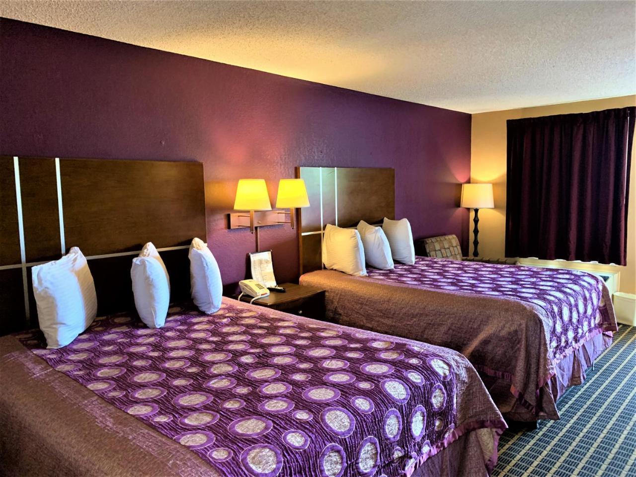 Selmer Star Plus Inn & Suites المظهر الخارجي الصورة